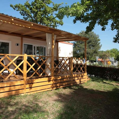 Camping Adria Mobile Homes Lanterna Porec Exterior photo